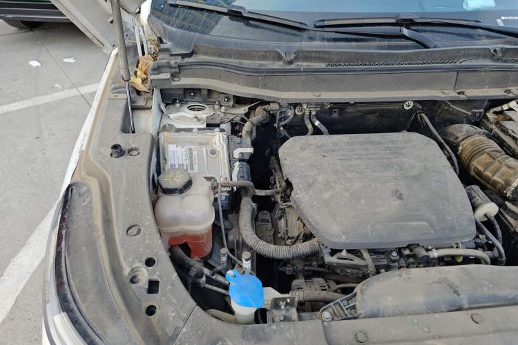 Used Haval XY 2023 1.5T Smart Edition Engine Bay Right
