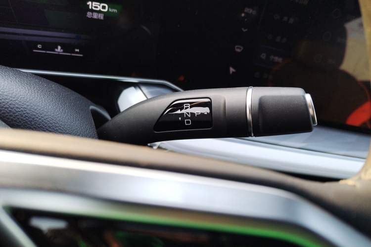 Used Haval XY 2023 1.5T Smart Edition Gear Lever