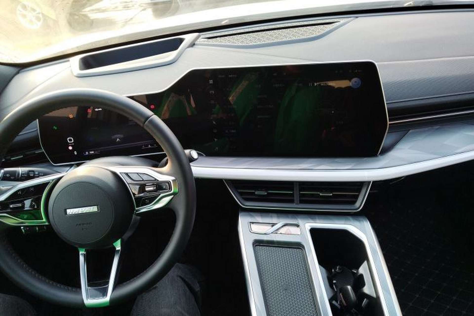 Used Haval XY 2023 1.5T Smart Edition Interior 2