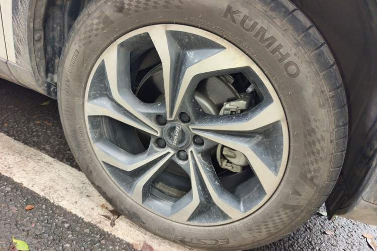 Used Haval XY 2023 1.5T Smart Edition Right Front Wheel Hub