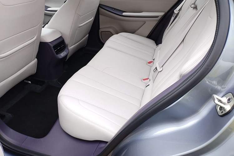 Used HEDMOS 06 2025 Model 520km Left Rear Seat