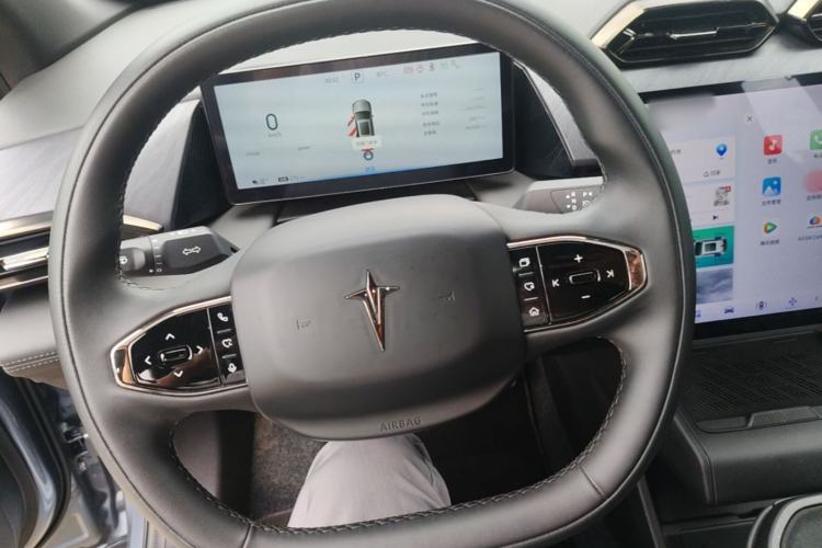 Used HEDMOS 06 2025 Model 520km Steering Wheel