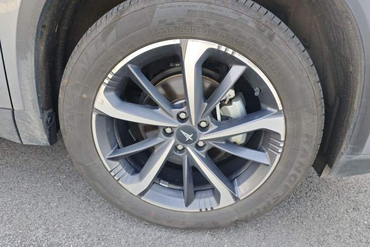 Used HEDMOS 06 2025 Model 520km Right Front Wheel Hub