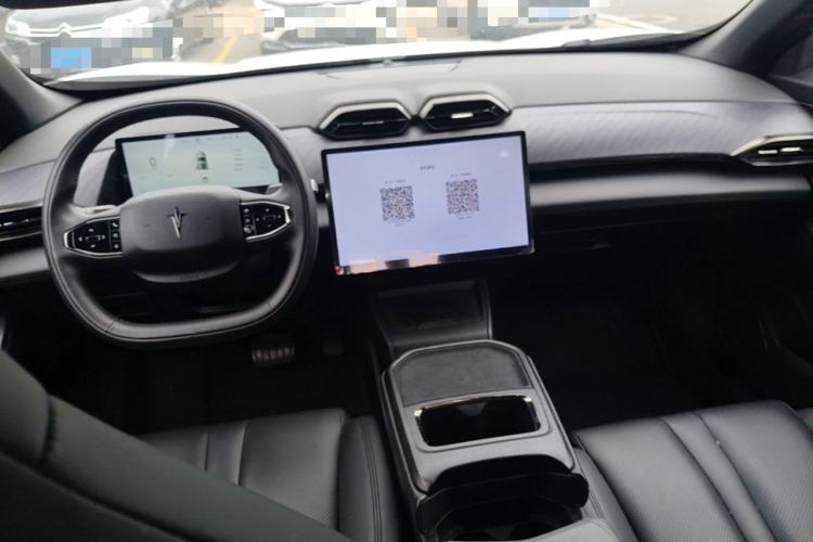 Used HEDMOS 06 2025 Model 520km Center Console
