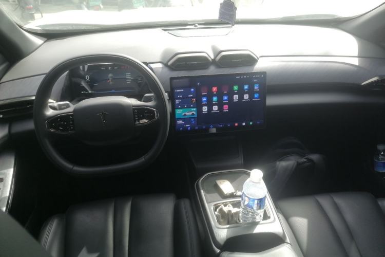 Used HEDMOS 06 2025 Model 520km Center Console