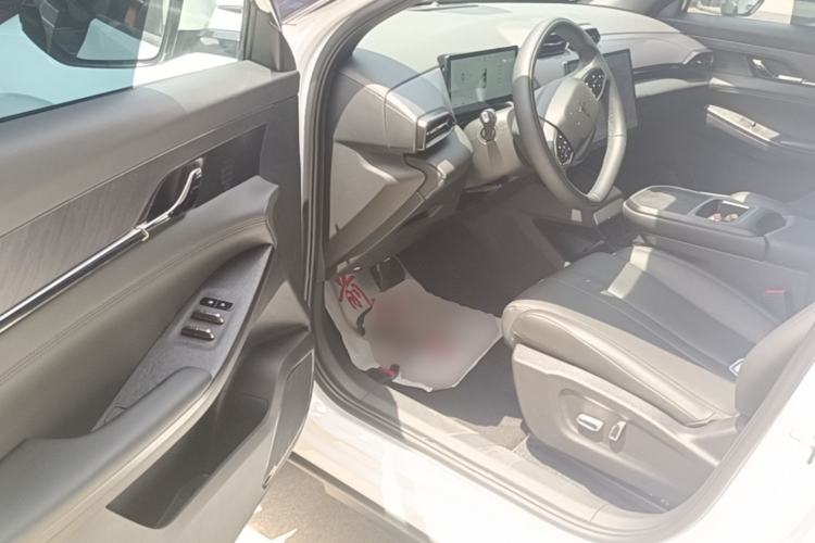 Used HEDMOS 06 2025 Model 520km Driver Seat