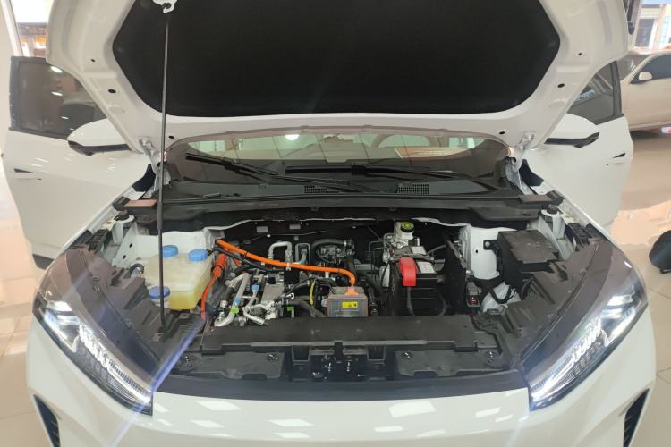 Used HEDMOS 06 2025 Model 520km Engine Bay