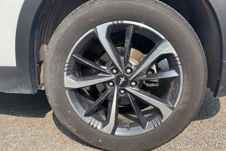 Used HEDMOS 06 2025 Model 520km Exterior 2