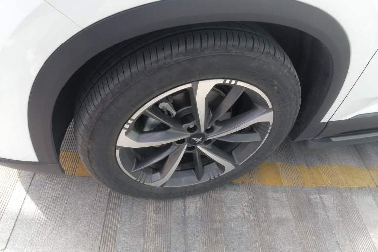 Used HEDMOS 06 2025 Model 520km Exterior 4