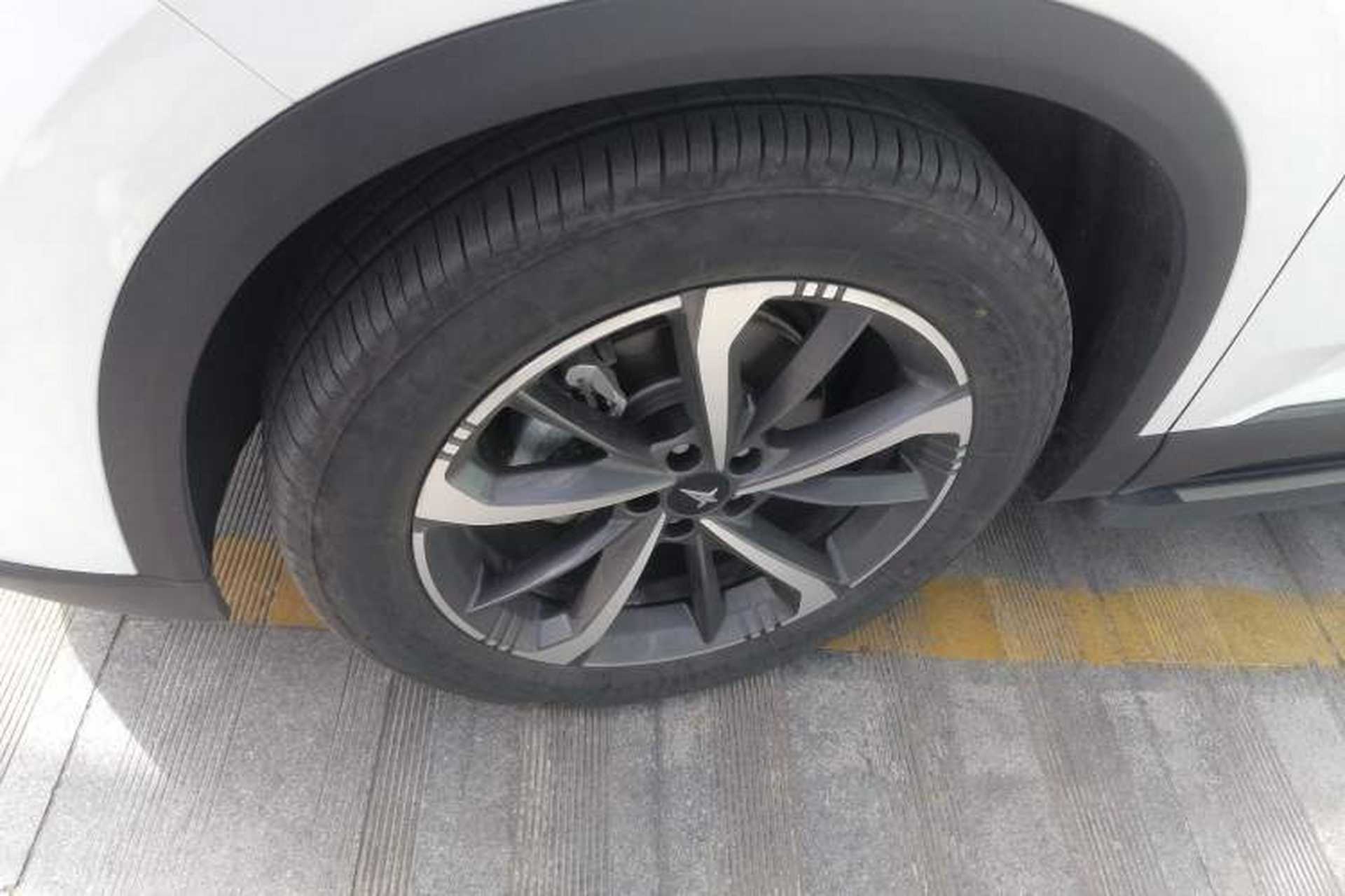 Used HEDMOS 06 2025 Model 520km Exterior 4