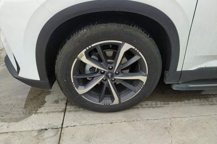 Used HEDMOS 06 2025 Model 520km Exterior 4