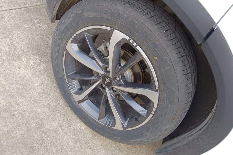 Used HEDMOS 06 2025 Model 520km Exterior 5