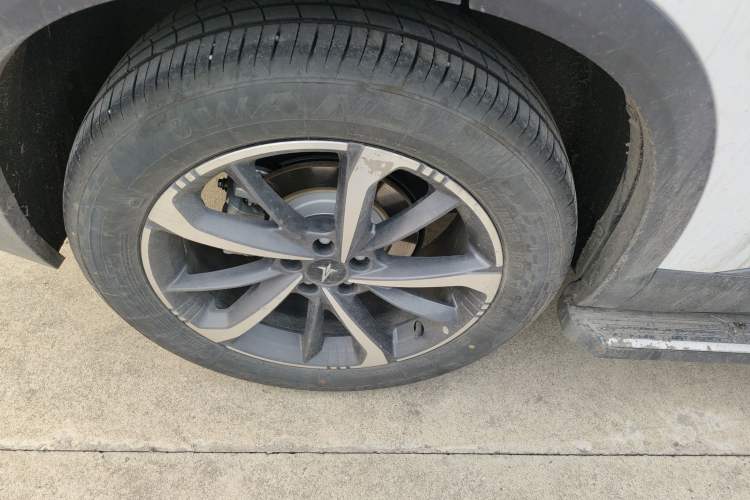 Used HEDMOS 06 2025 Model 520km Exterior 5