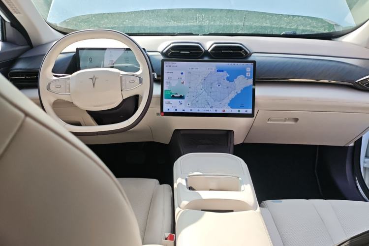 Used HEDMOS 06 2025 Model 520km Interior 2