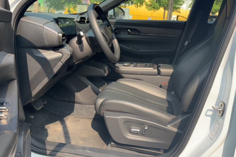 Used HEDMOS 06 2025 Model 520km Interior 2