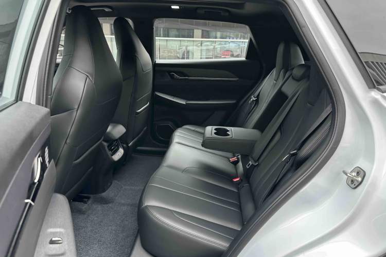 Used HEDMOS 06 2025 Model 520km Interior 7