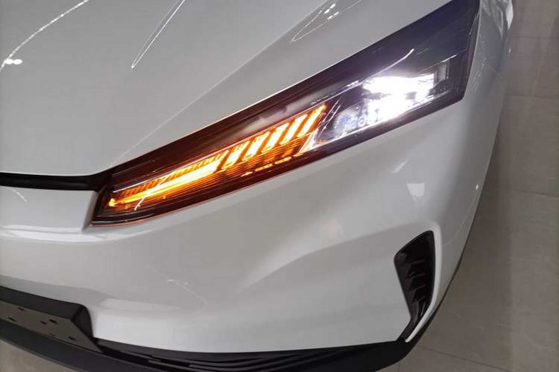 Used HEDMOS 06 2025 Model 520km Left Front Headlight