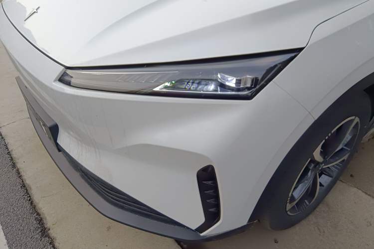 Used HEDMOS 06 2025 Model 520km Left Front Headlight
