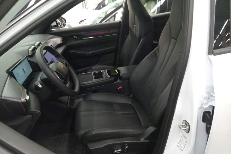 Used HEDMOS 06 2025 Model 520km Left Front Seat