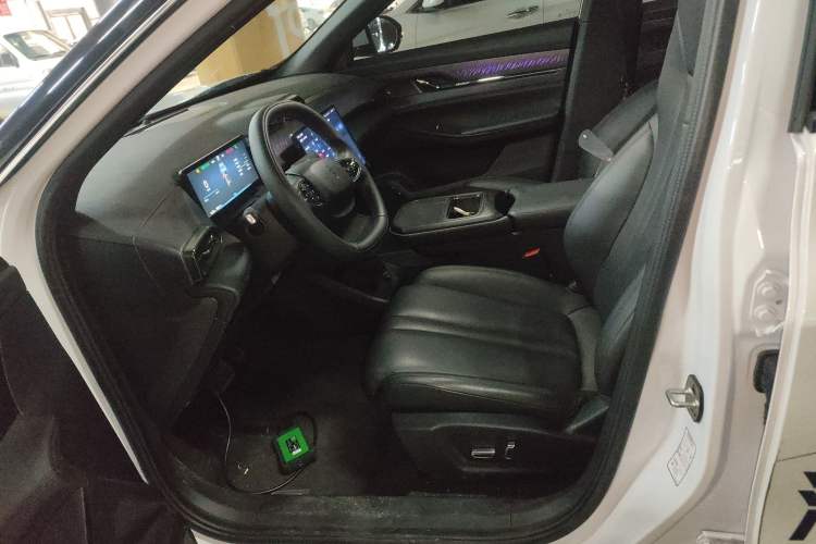 Used HEDMOS 06 2025 Model 520km Left Front Seat
