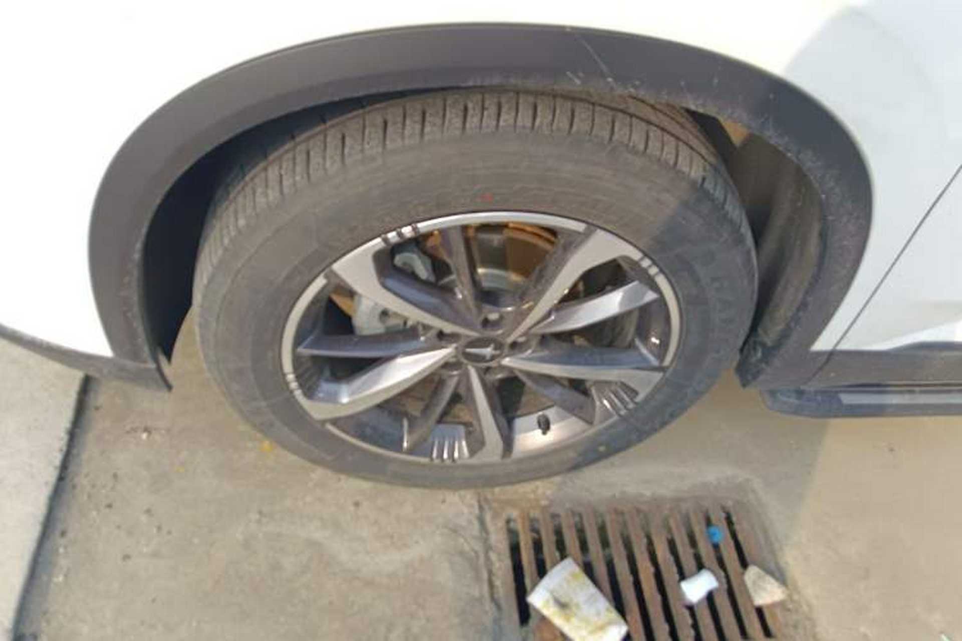 Used HEDMOS 06 2025 Model 520km Left Front Wheel Hub