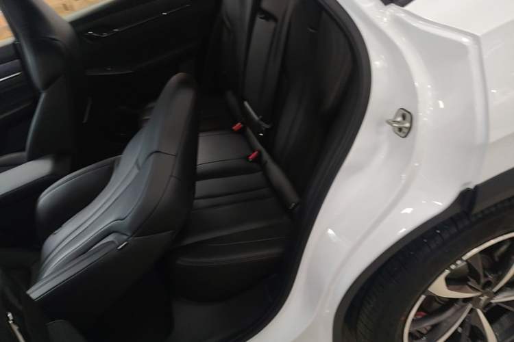 Used HEDMOS 06 2025 Model 520km Left Rear Seat