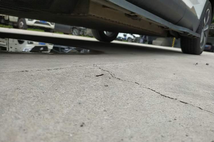 Used HEDMOS 06 2025 Model 520km Left Side Sill