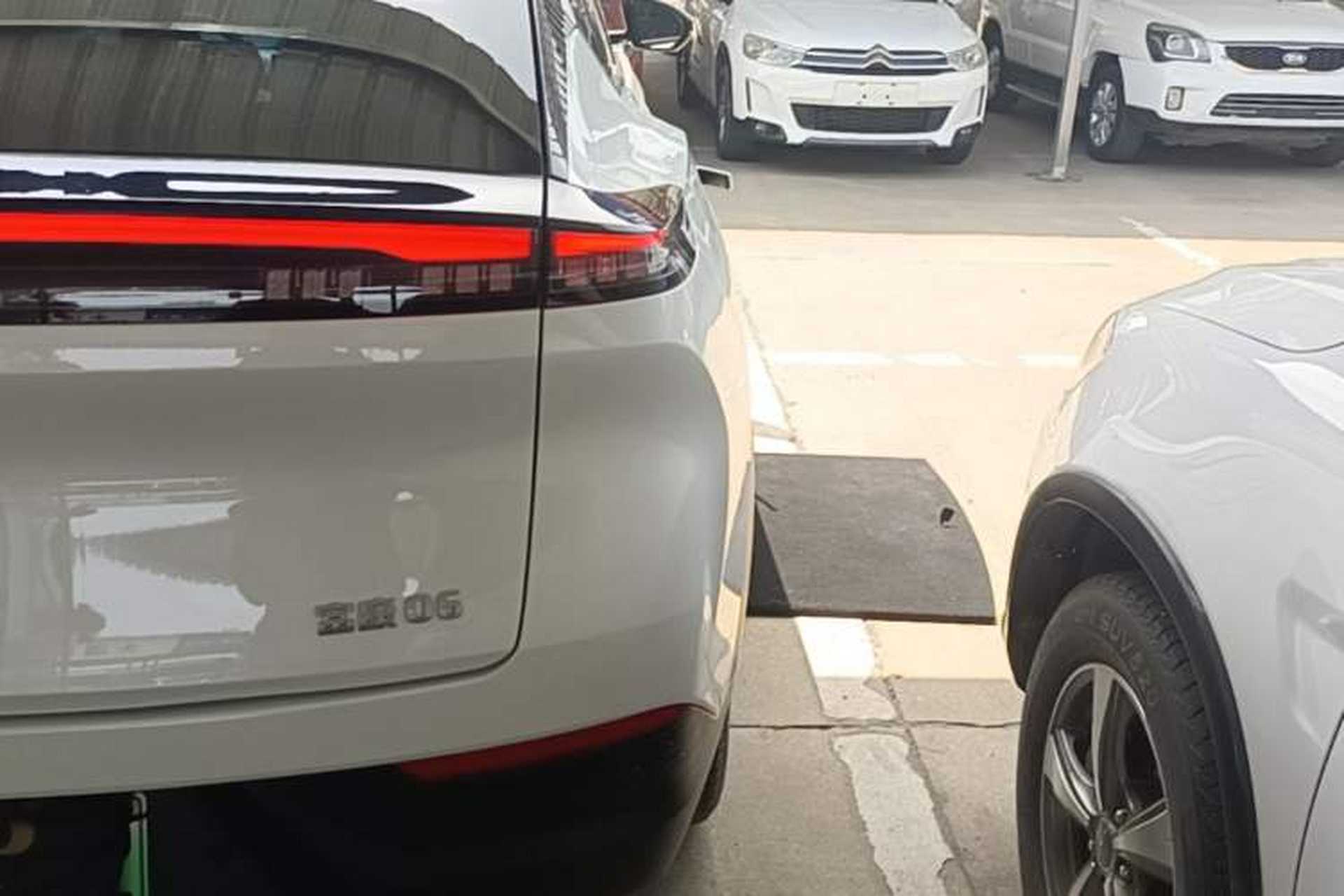 Used HEDMOS 06 2025 Model 520km Right Rear Taillight