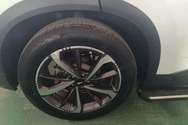 Used HEDMOS 06 2025 Model 520km Right Rear Wheel Hub