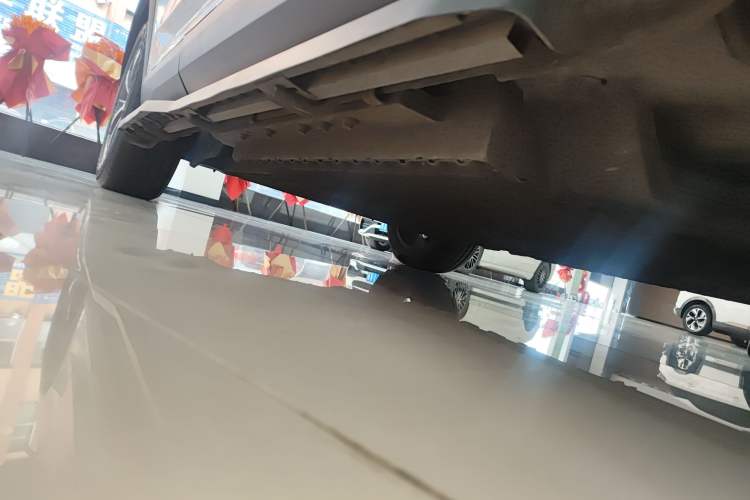 Used HEDMOS 06 2025 Model 520km Right Side Sill