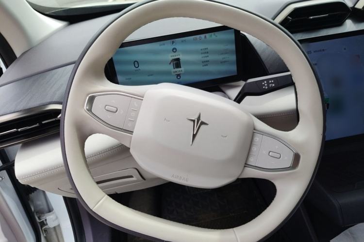 Used HEDMOS 06 2025 Model 520km Steering Wheel