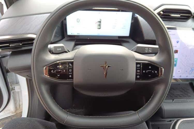 Used HEDMOS 06 2025 Model 520km Steering Wheel