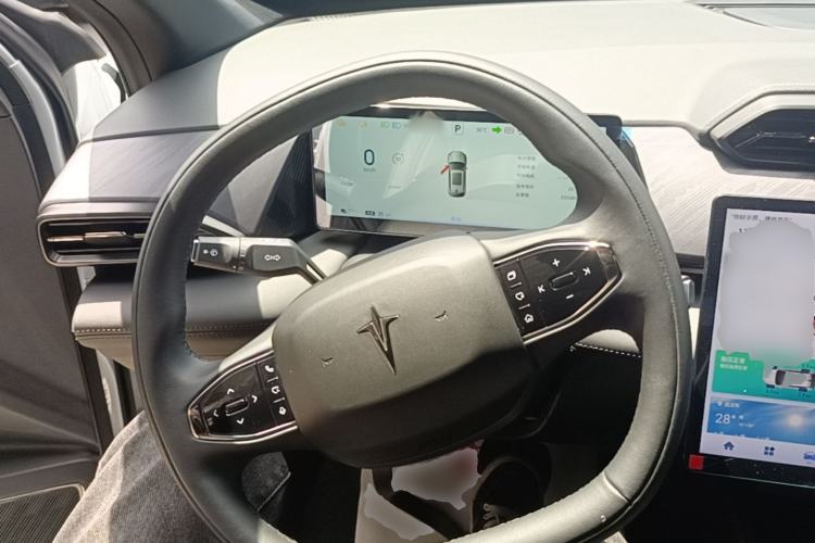 Used HEDMOS 06 2025 Model 520km Steering Wheel