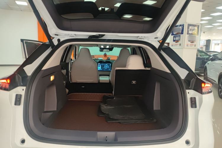 Used HEDMOS 06 2025 Model 520km Trunk
