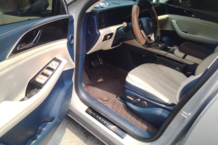 Used Hengchi 5 2022 Ultra-Luxury Edition Driver Seat