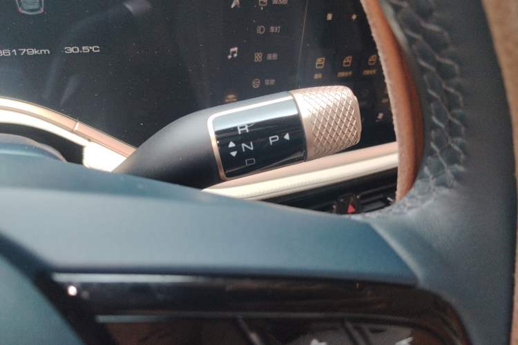 Used Hengchi 5 2022 Ultra-Luxury Edition Gear Lever