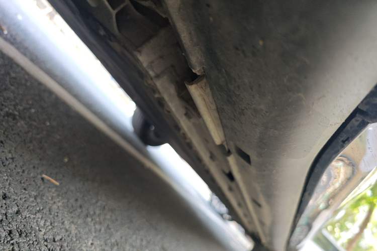 Used Hengchi 5 2022 Ultra-Luxury Edition Chassis Front Left
