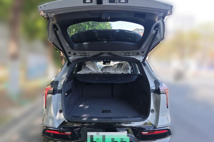 Used Hengchi 5 2022 Ultra-Luxury Edition Trunk