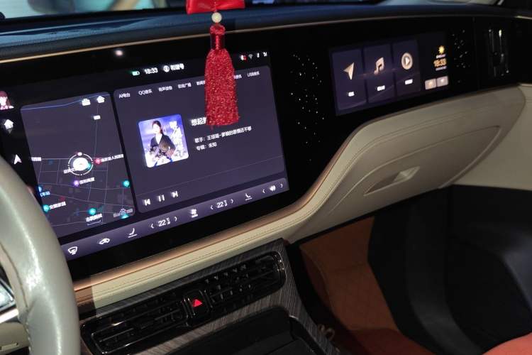Used Hengchi 5 2022 Ultra-Luxury Edition Audio And AC Panel