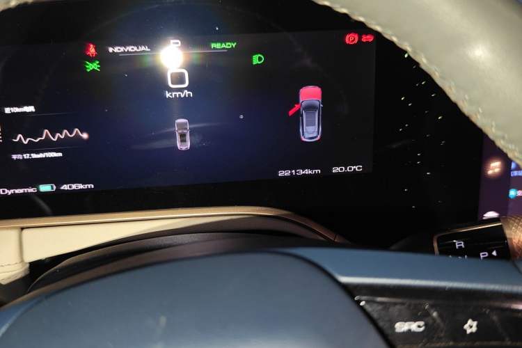 Used Hengchi 5 2022 Ultra-Luxury Edition Odometer Close Up