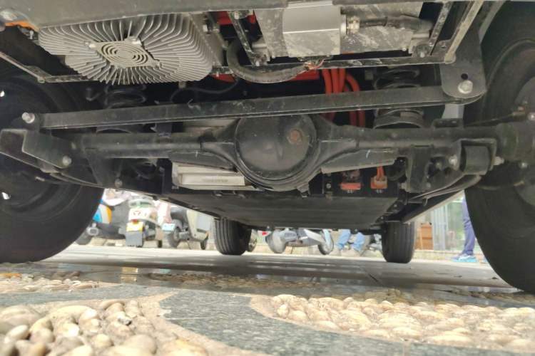 Used Hengrun HRS1 2022 Classic Model Chassis Rear