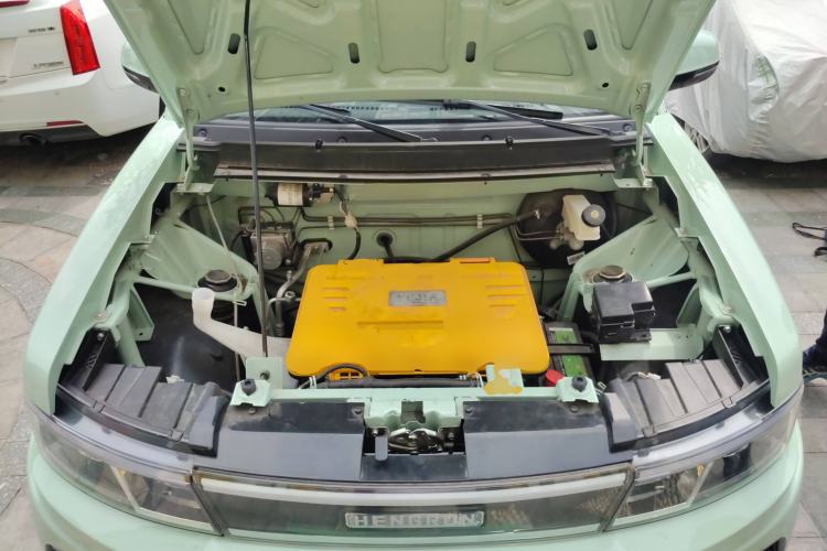 Used Hengrun HRS1 2022 Classic Model Engine Bay
