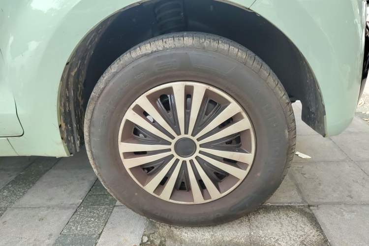 Used Hengrun HRS1 2022 Classic Model Right Front Wheel Hub