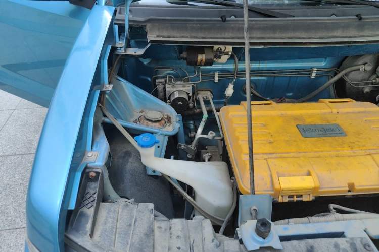 Used Hengrun HRS1 2021 Elite Model Engine Bay Right