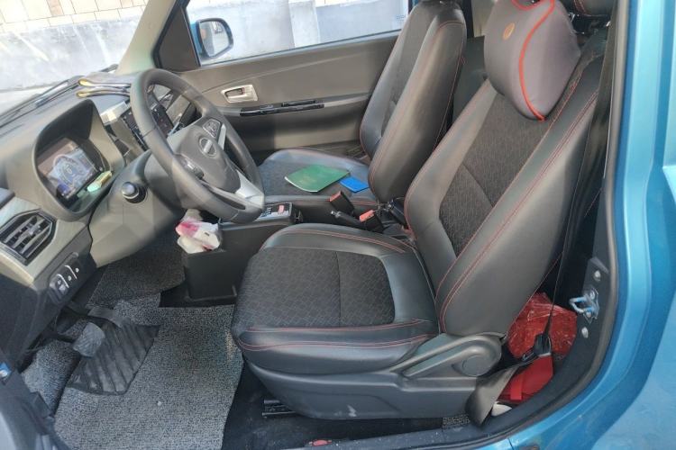 Used Hengrun HRS1 2021 Elite Model Left Front Seat