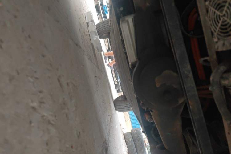 Used Hengrun HRS1 2022 Classic Model Chassis Rear