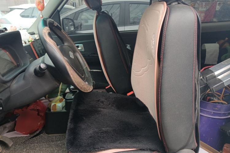 Used Hengrun HRS1 2022 Classic Model Left Front Seat