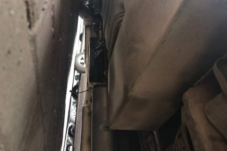Used Higer H6C 2015 2.8T Diesel Version SC28R143Q4 Chassis Rear