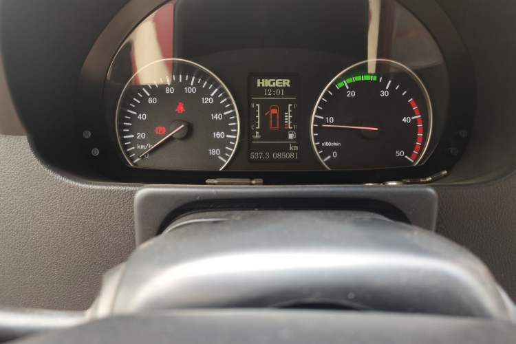 Used Higer H6C 2015 2.8T Diesel Version SC28R143Q4 Odometer Close Up
