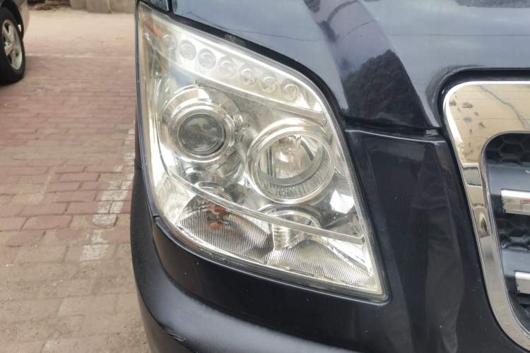 Used Higer H6C 2015 2.8T Diesel Version SC28R143Q4 Right Front Headlight